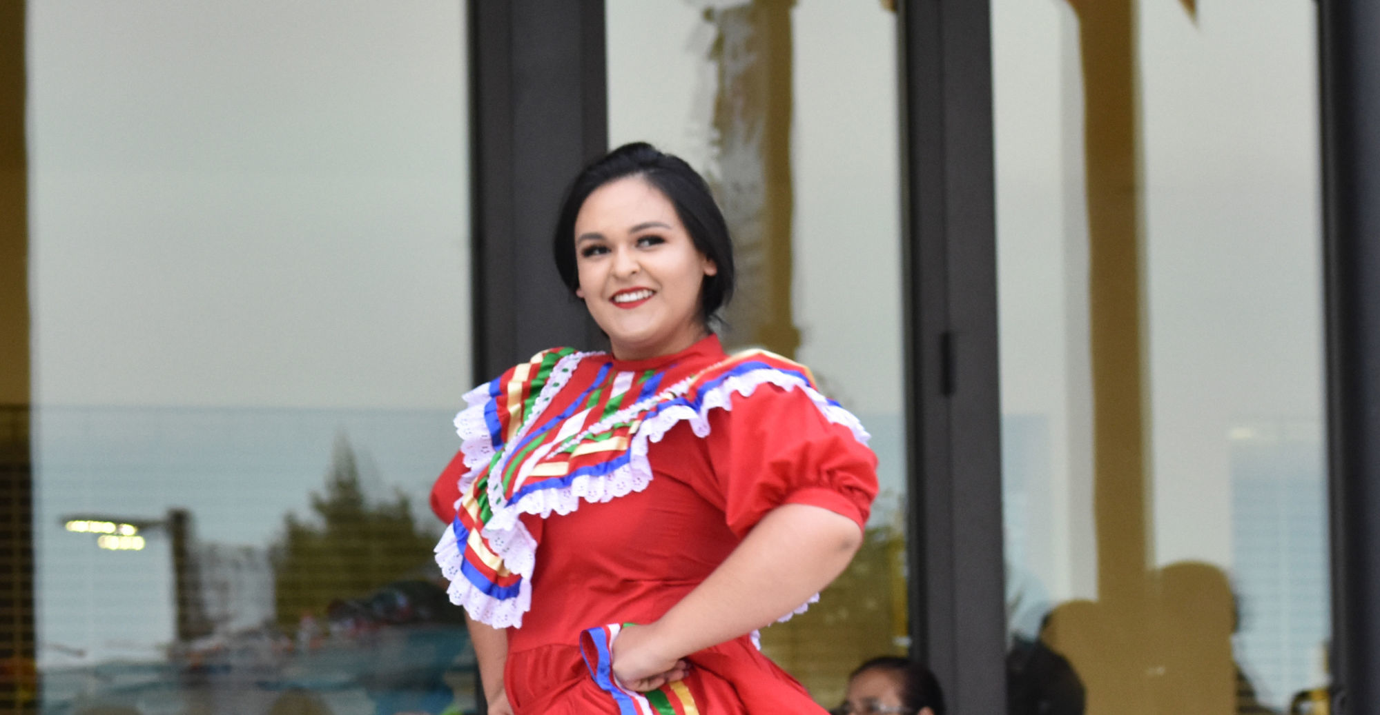 Bailarina en el Grito en HU en 2018
